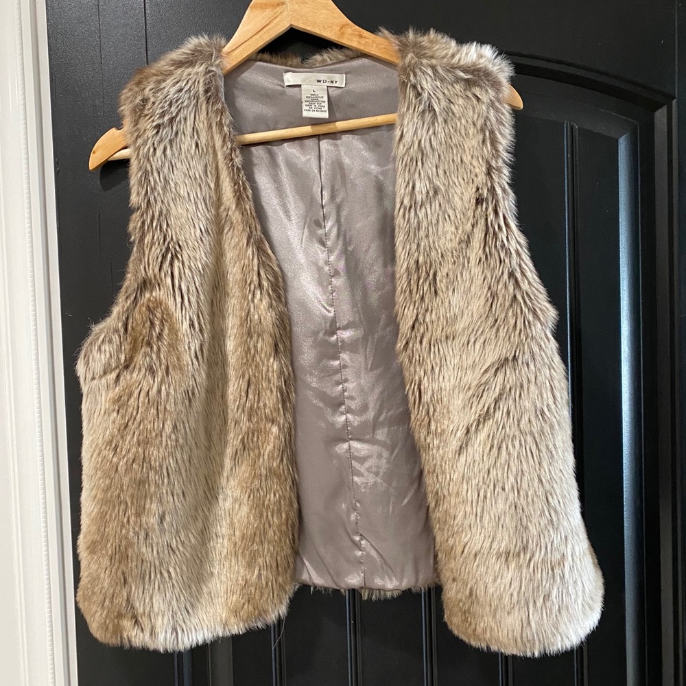 Faux fur vest